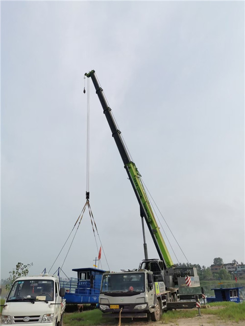 方城县桥梁建设吊装案例